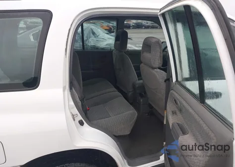 2003 Suzuki Vitara из США, поврежденный, VIN 2S3TE52V636107099